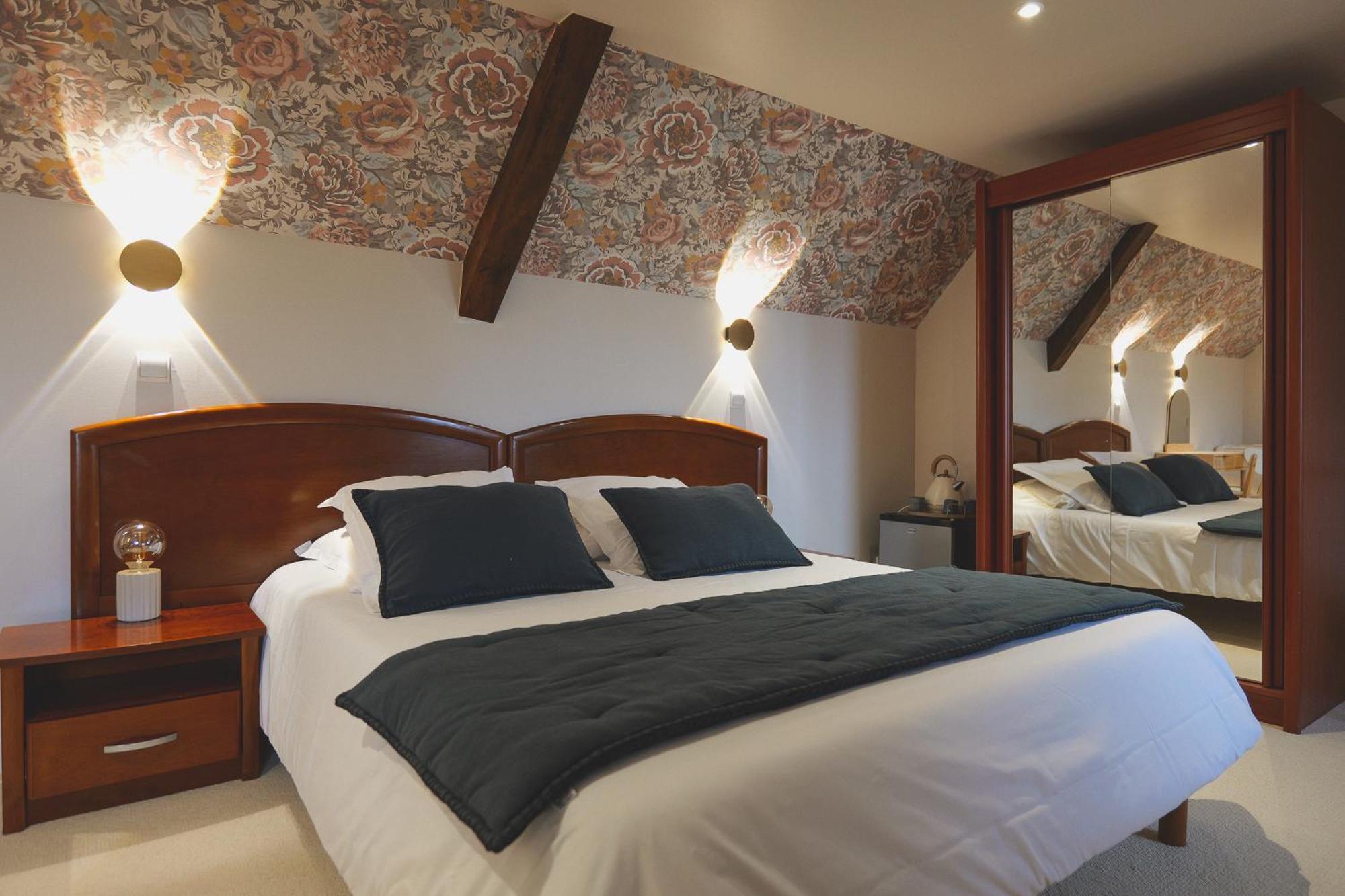 Auberge Du Cheval Blanc - Teritoria Selles-Saint-Denis 외부 사진