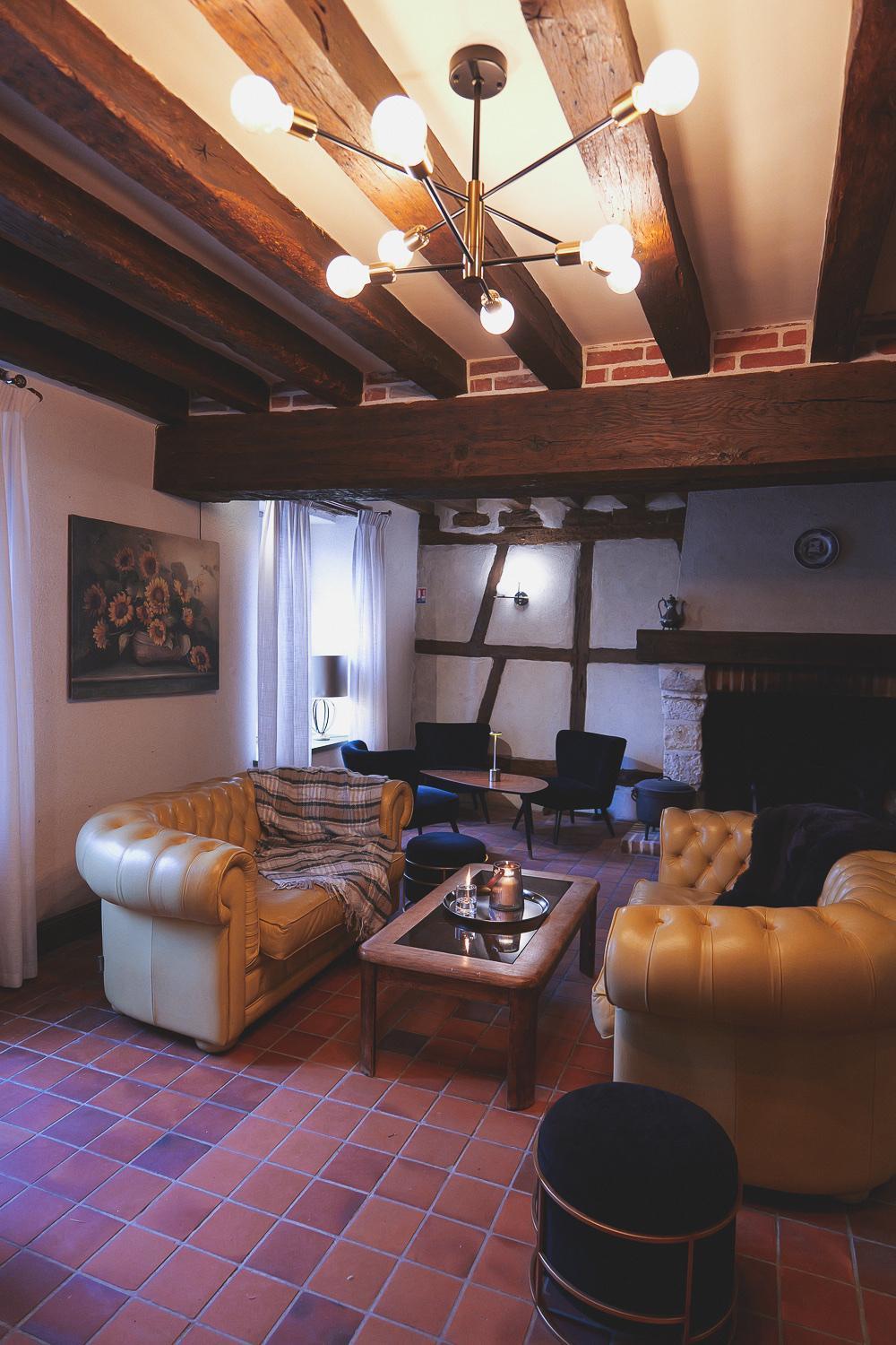 Auberge Du Cheval Blanc - Teritoria Selles-Saint-Denis 외부 사진